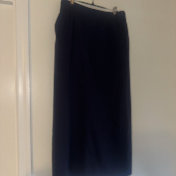 David Brooks Straight Pencil Skirt Navy Blue Slit Timeless Prep Skirt - Picture 1 of 8
